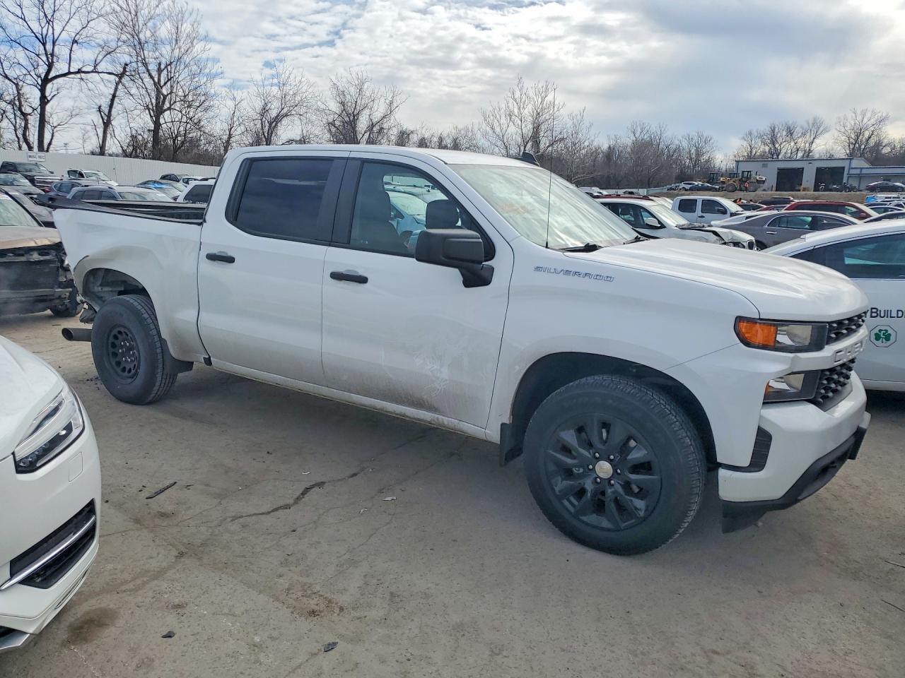 2020 Chevrolet Silverado C1500 Custom - zdjęcie 4