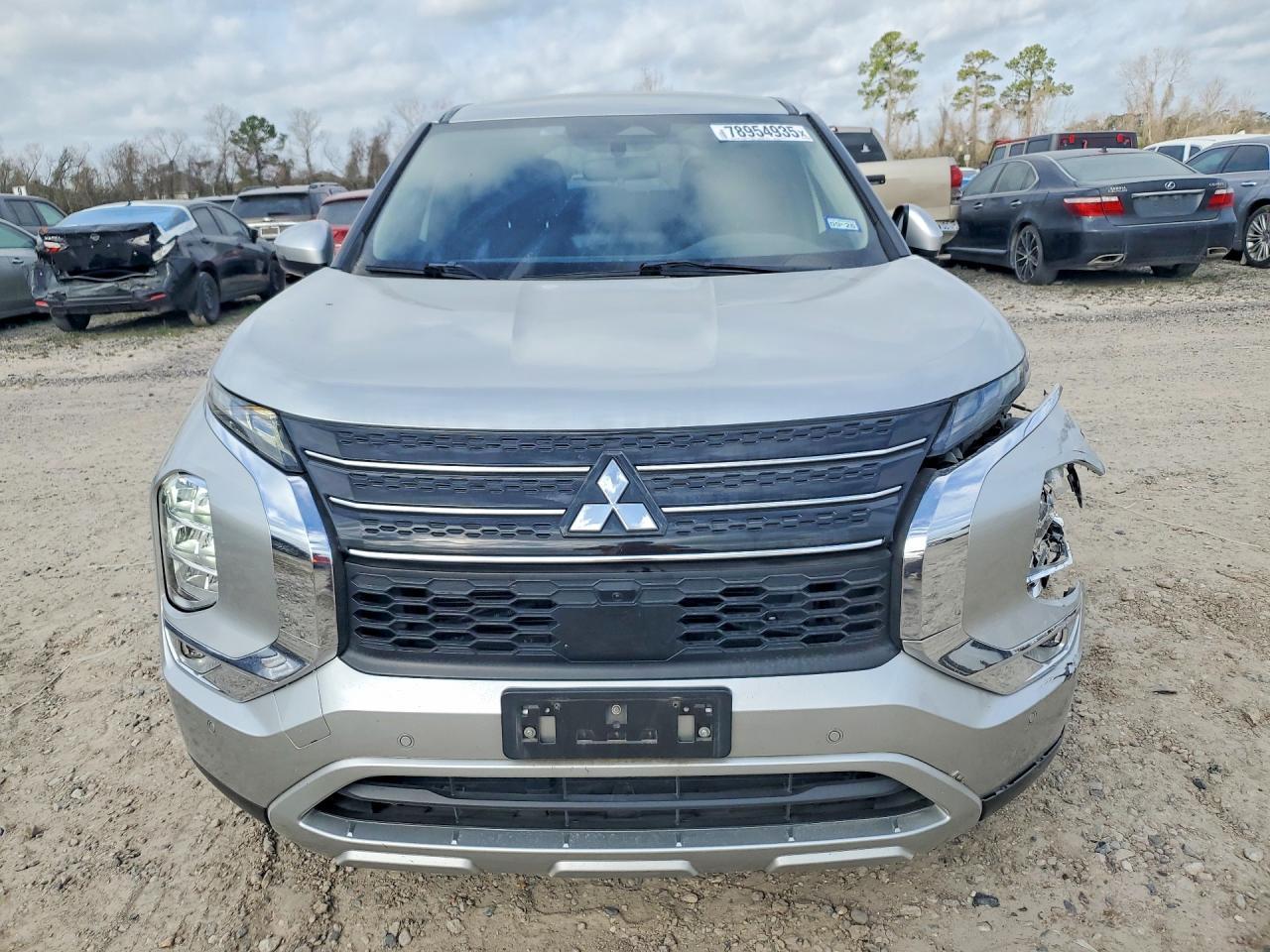 2022 Mitsubishi Outlander Se - zdjęcie 5