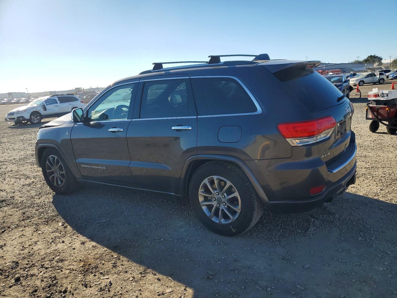 2015 Jeep Grand Cherokee Overland - zdjęcie 2