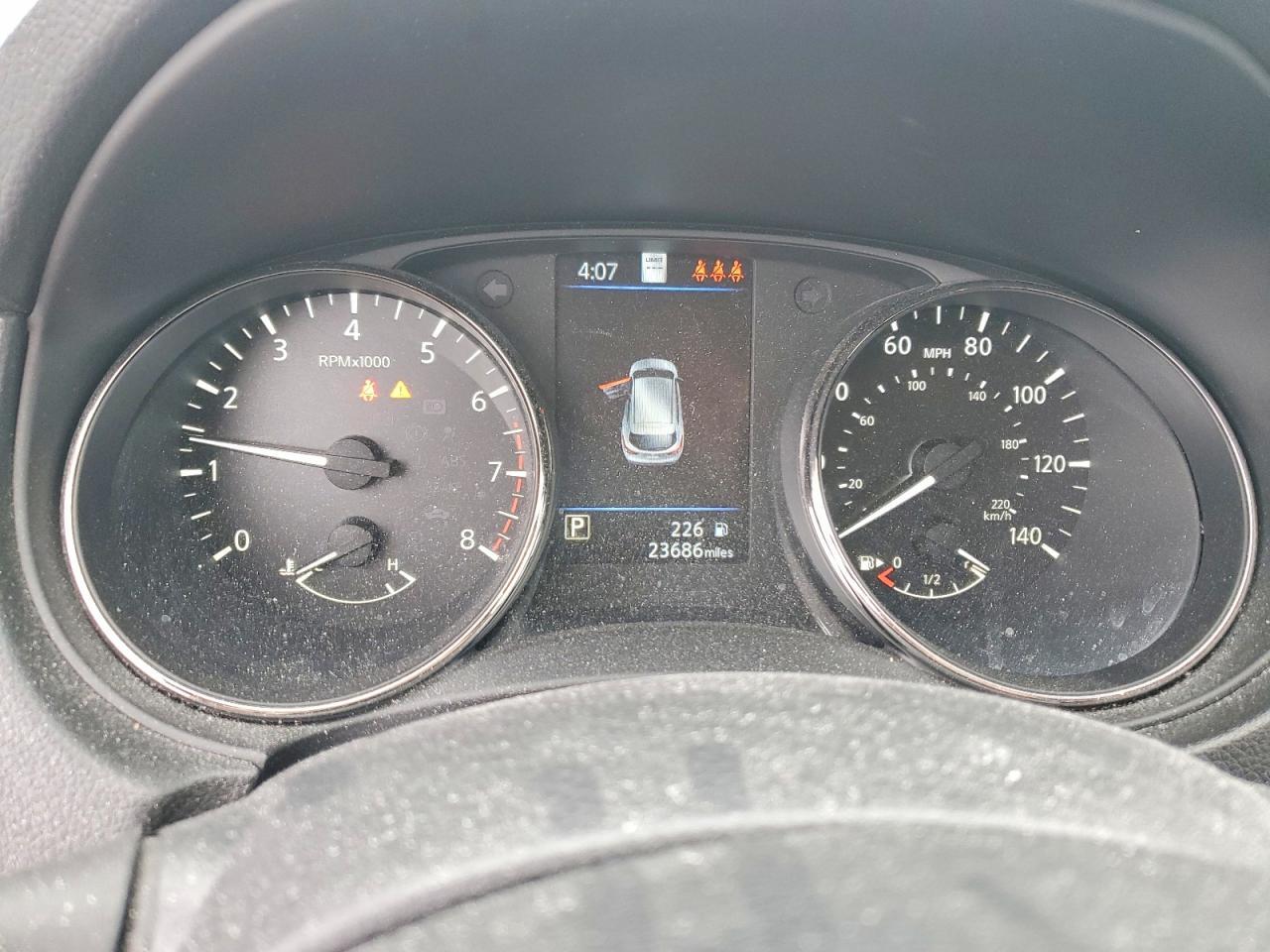 2020 Nissan Rogue Sport Sl - zdjęcie 9