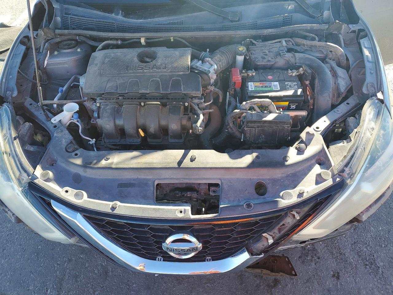 2016 Nissan Sentra S - zdjęcie 11