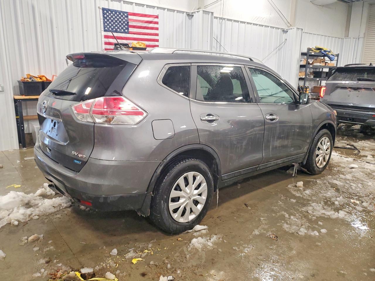 2014 Nissan Rogue S - zdjęcie 3