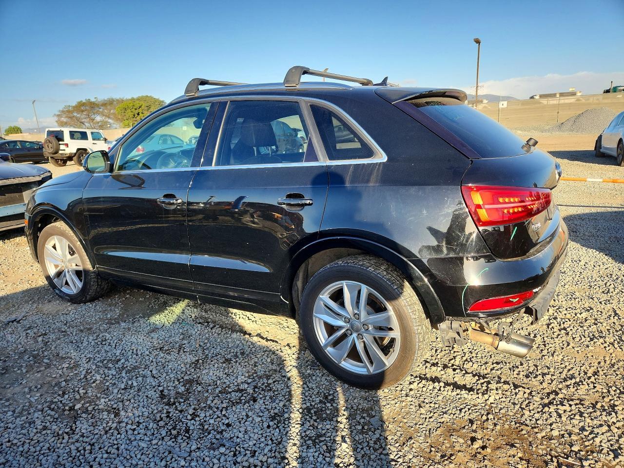2016 Audi Q3 Premium Plus - zdjęcie 2