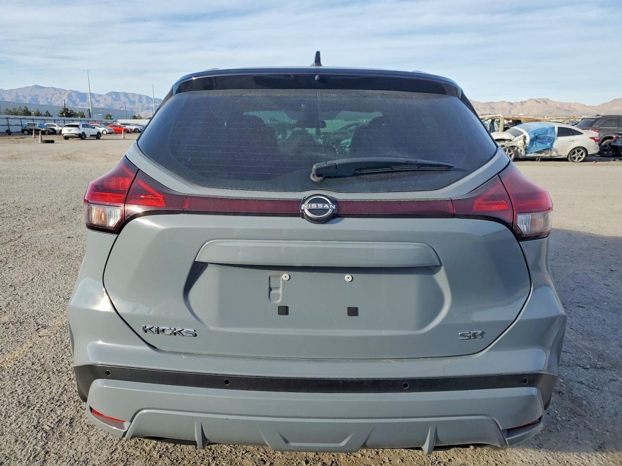 2023 Nissan Kicks Sr - zdjęcie 6