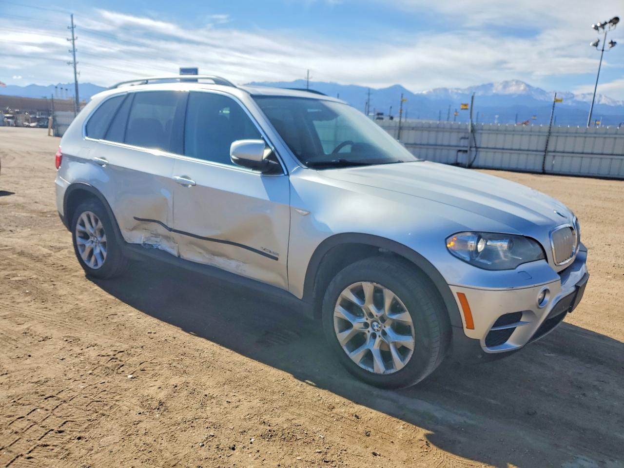 2013 BMW X5 xDrive35I - zdjęcie 4