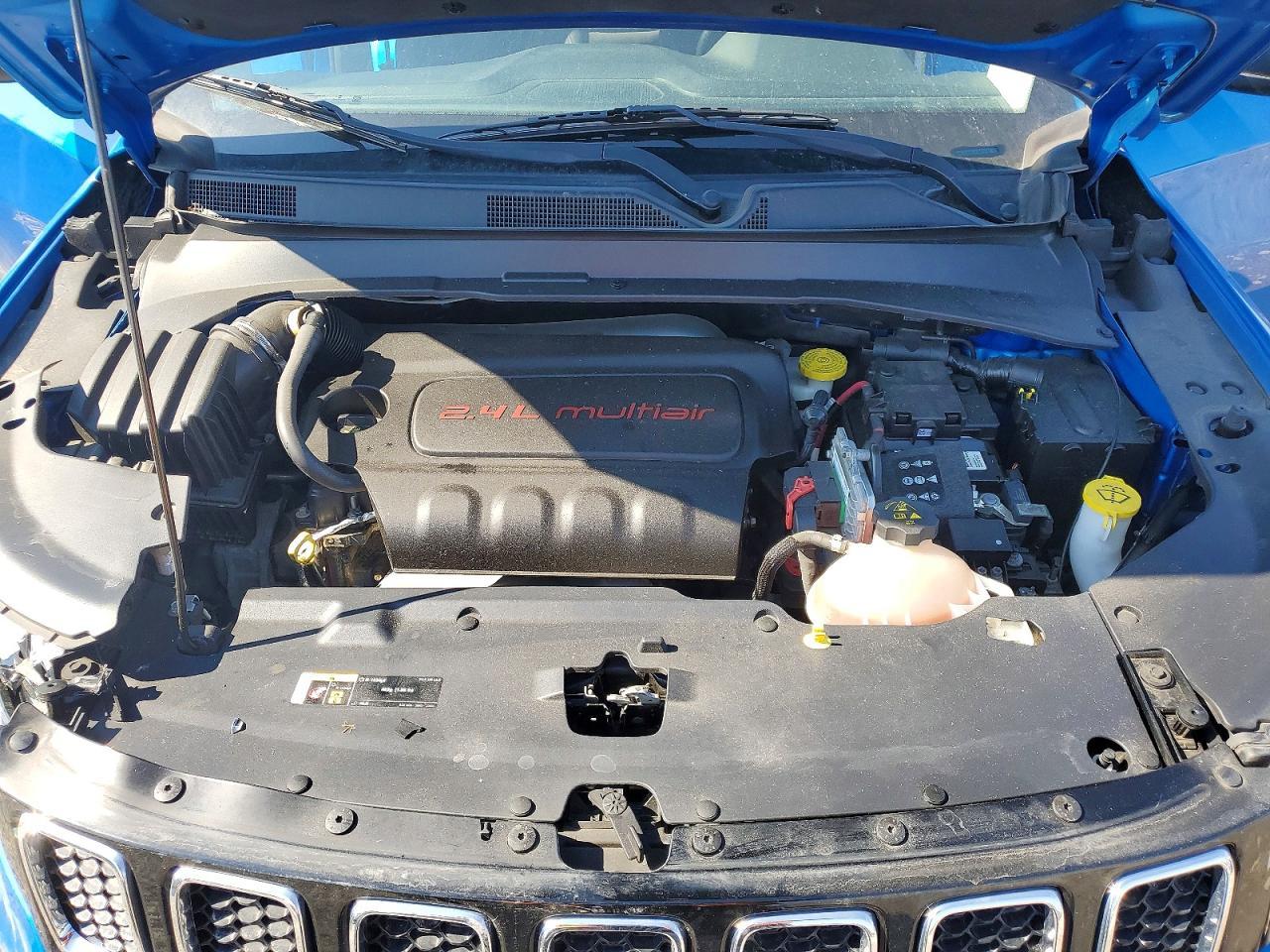 2018 Jeep Compass Sport - zdjęcie 12