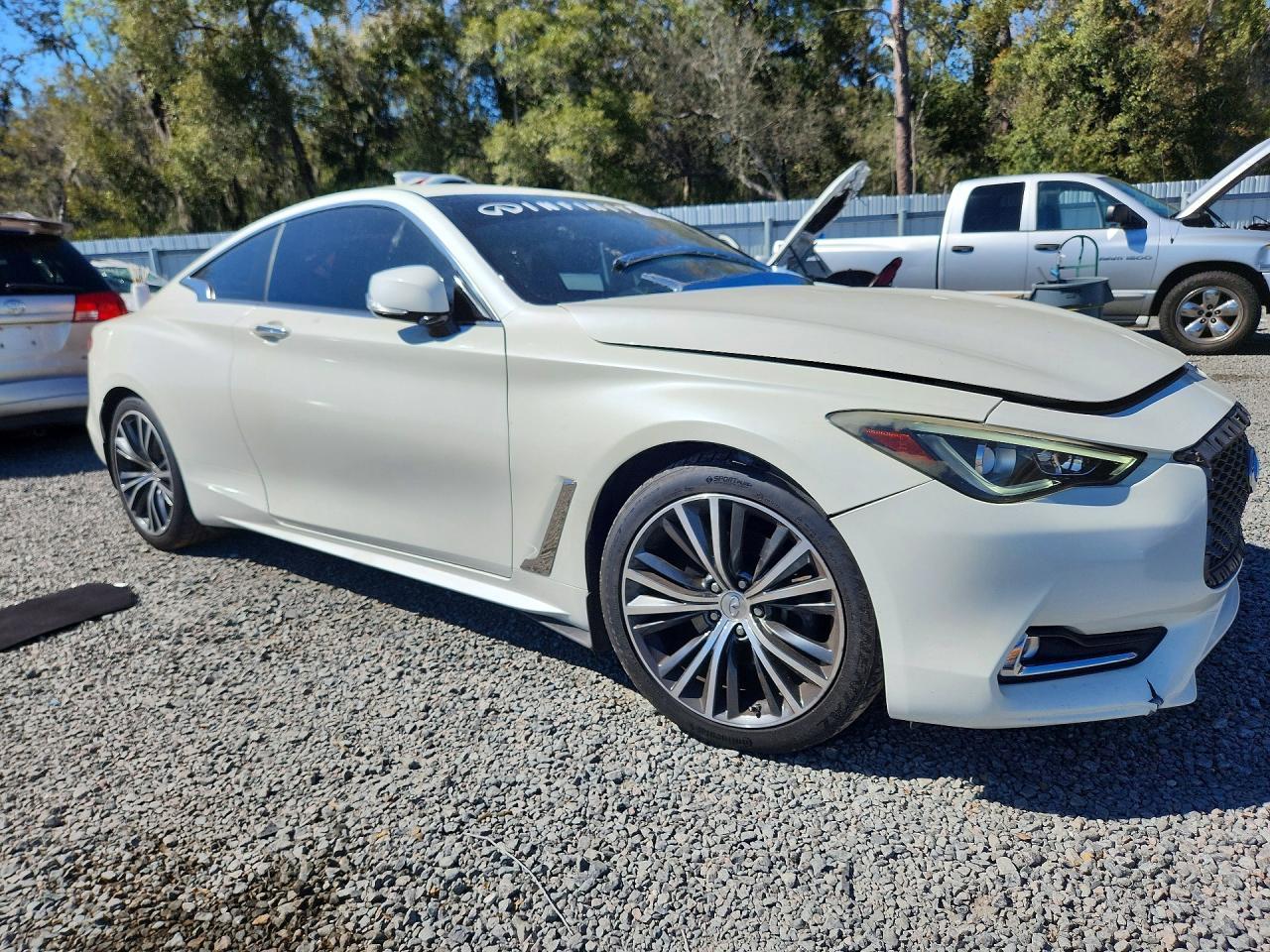 2017 Infiniti Q60 3.0T Premium - zdjęcie 4