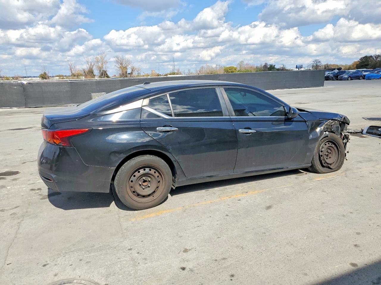 2020 Nissan Altima 2.5 S - zdjęcie 3