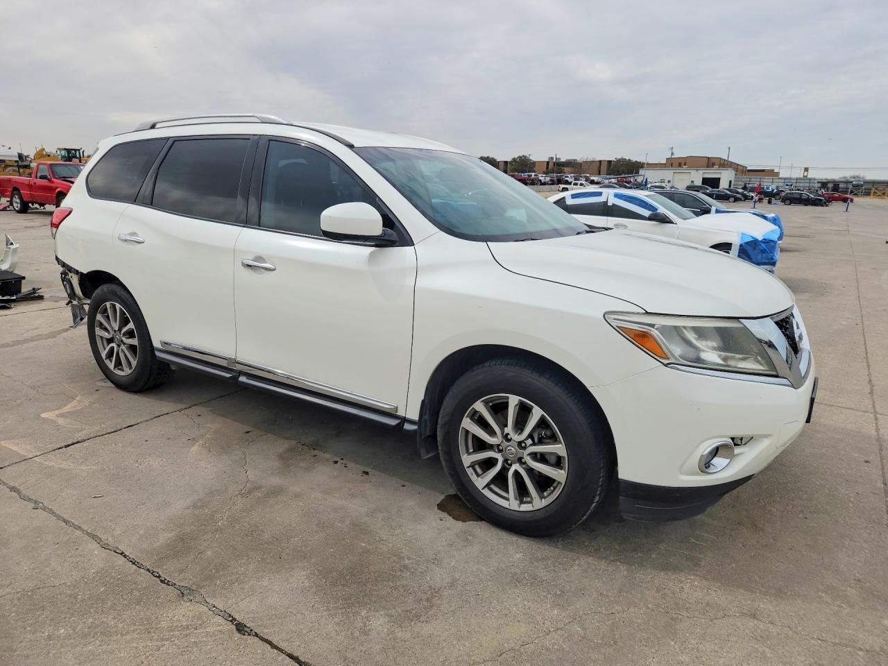 2015 Nissan Pathfinder S - zdjęcie 4