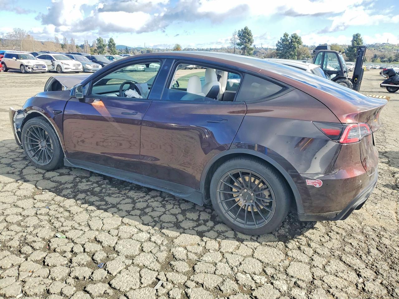 2023 Tesla Model Y - zdjęcie 2