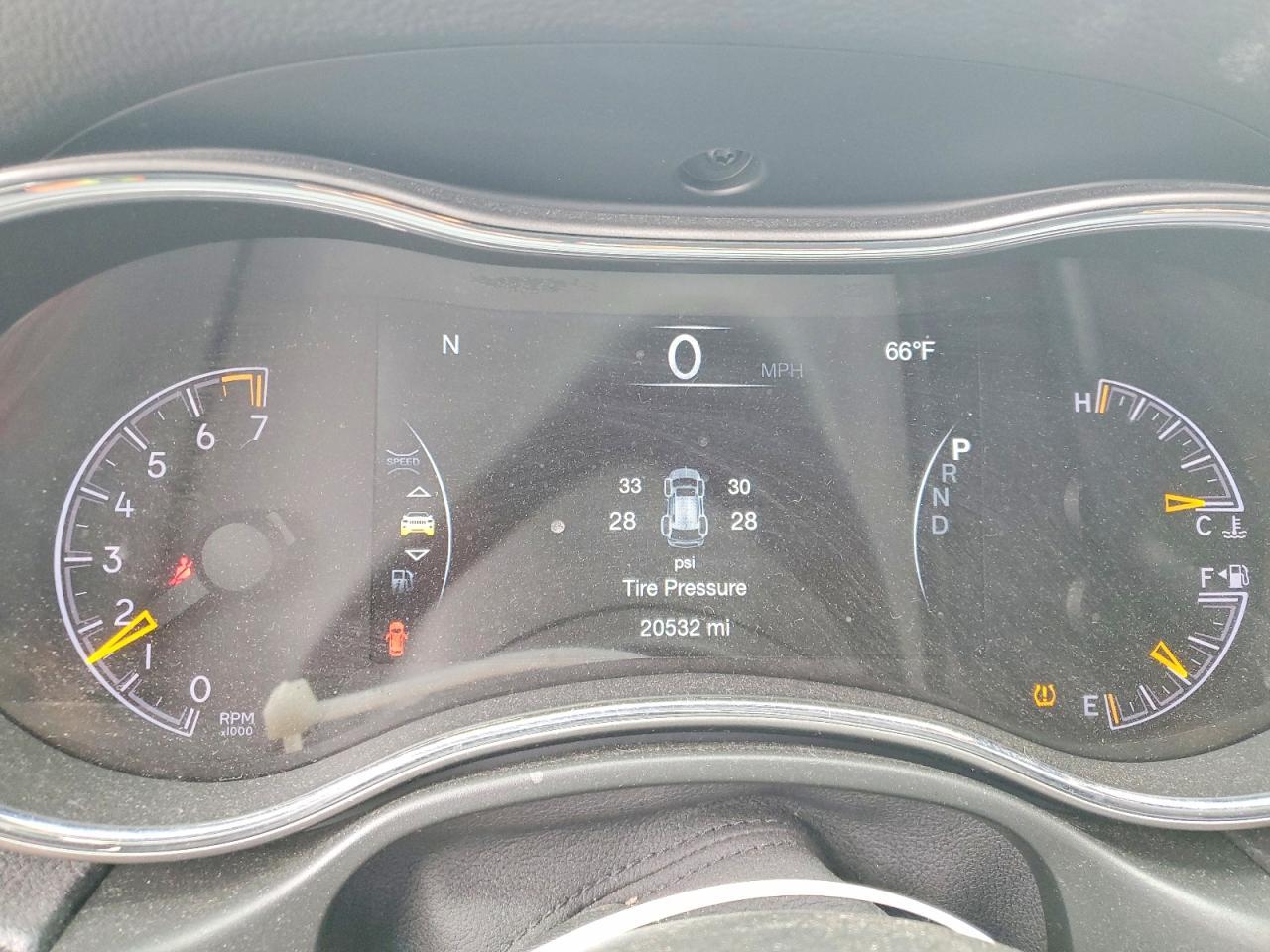 2021 Jeep Grand Cherokee Trailhawk - zdjęcie 9