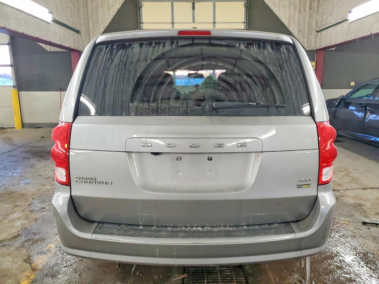 2017 Dodge Grand Caravan Sxt - zdjęcie 6