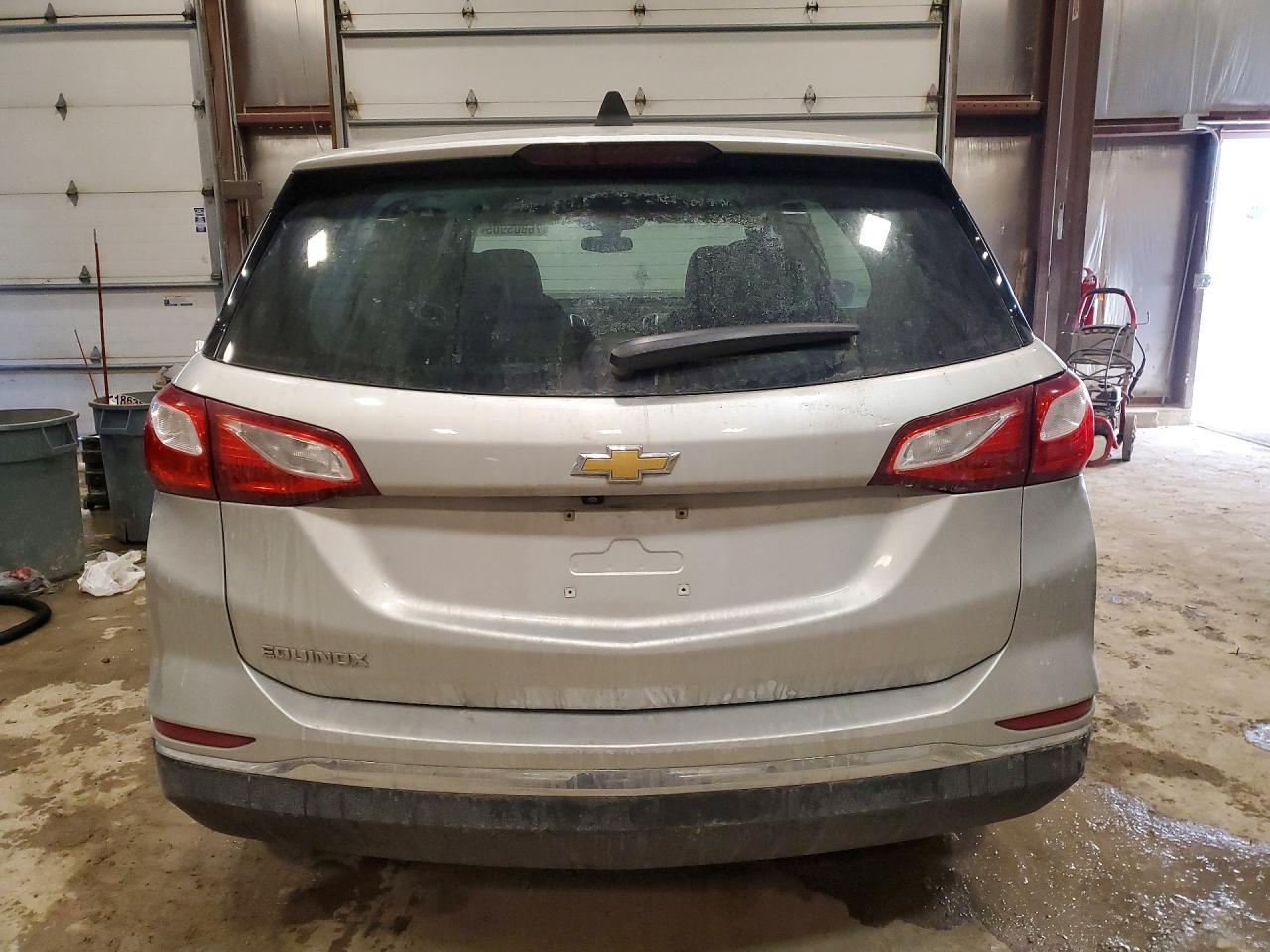 2018 Chevrolet Equinox Ls - zdjęcie 6