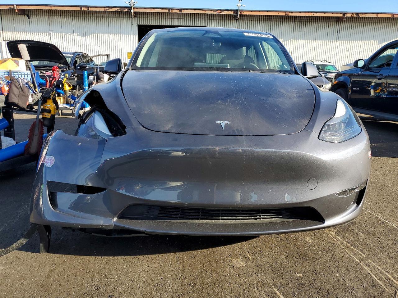 2023 Tesla Model Y - zdjęcie 5