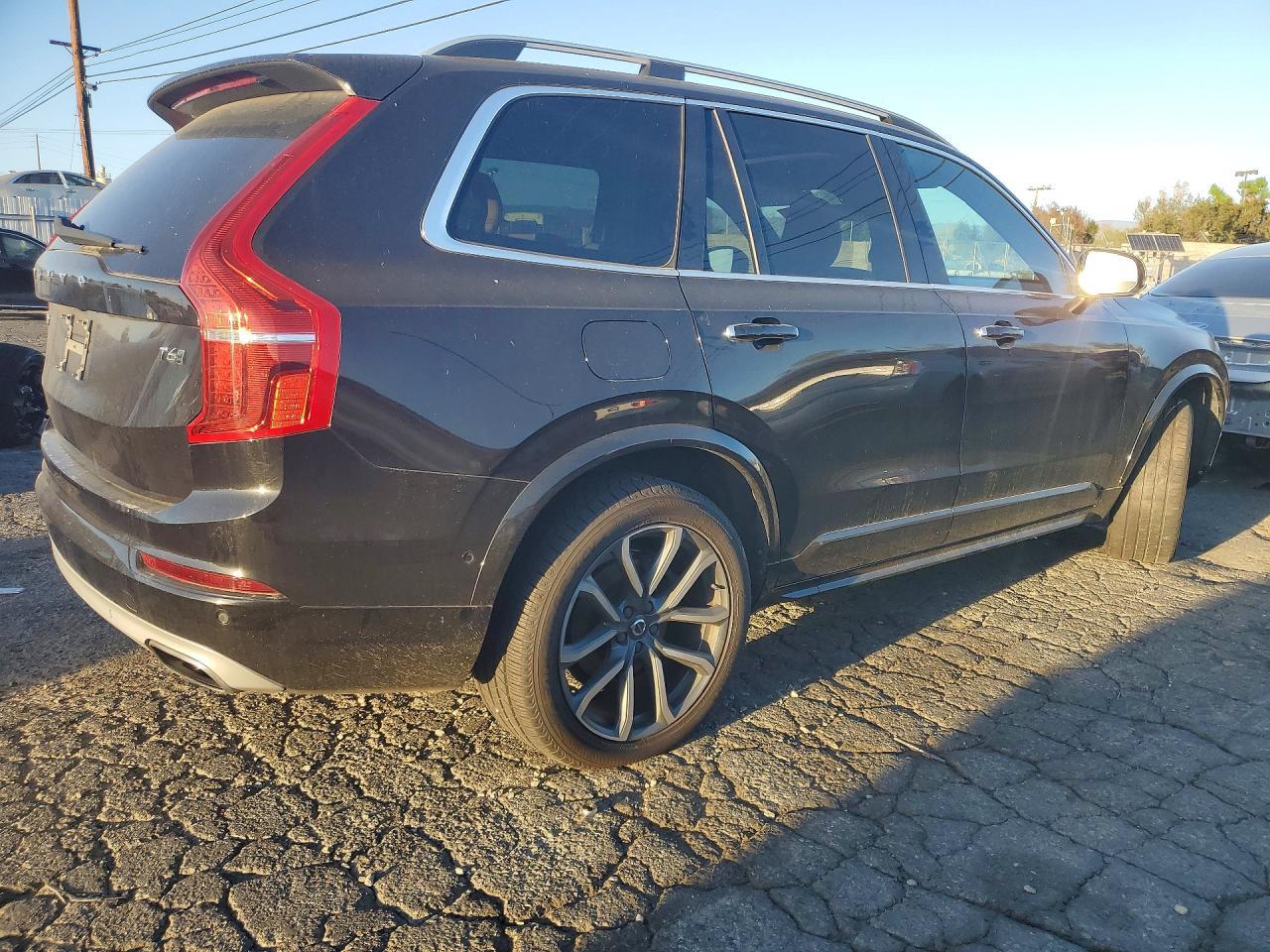 2018 Volvo Xc90 T6 - zdjęcie 3