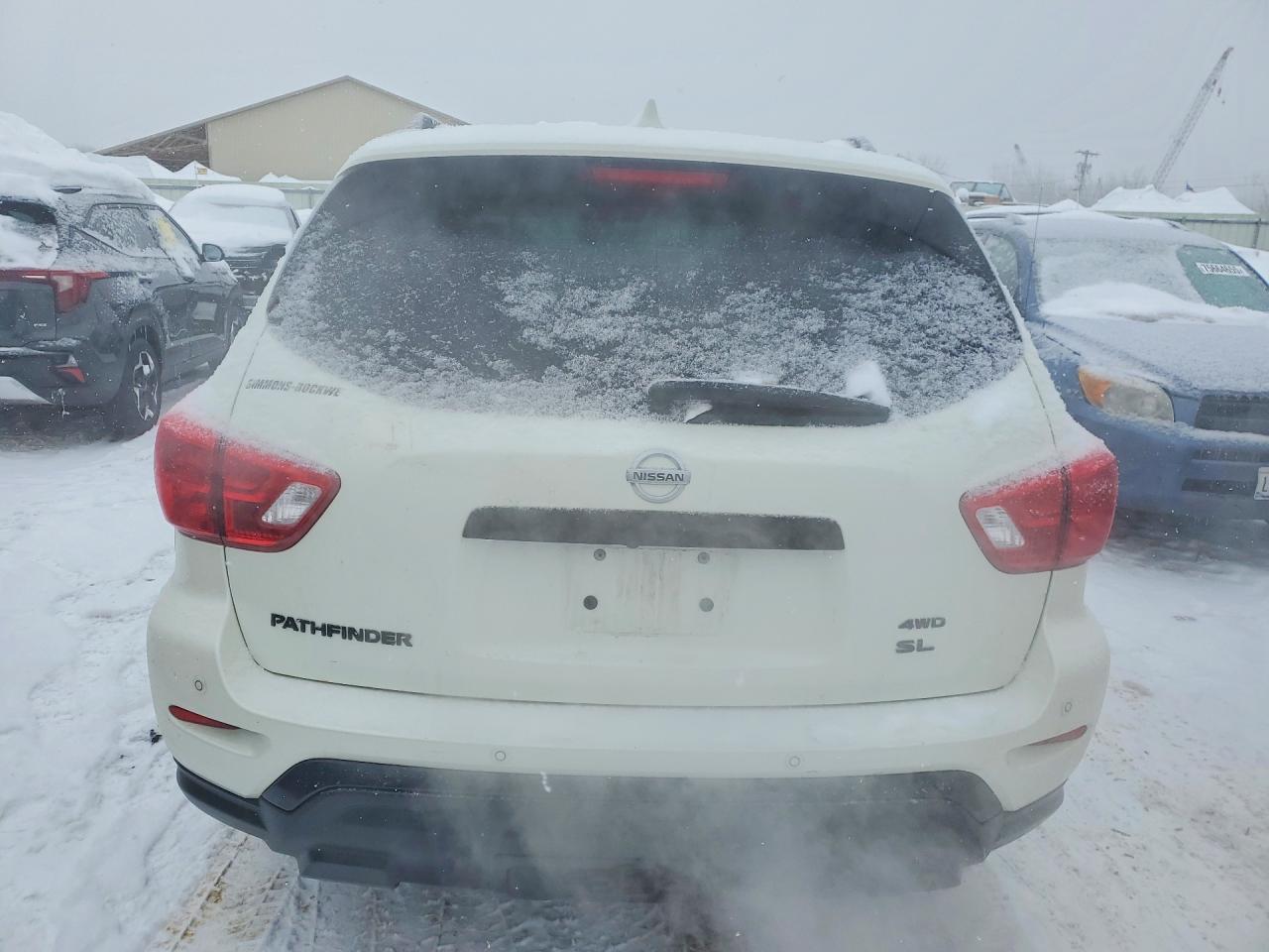 2020 Nissan Pathfinder Sl - zdjęcie 6