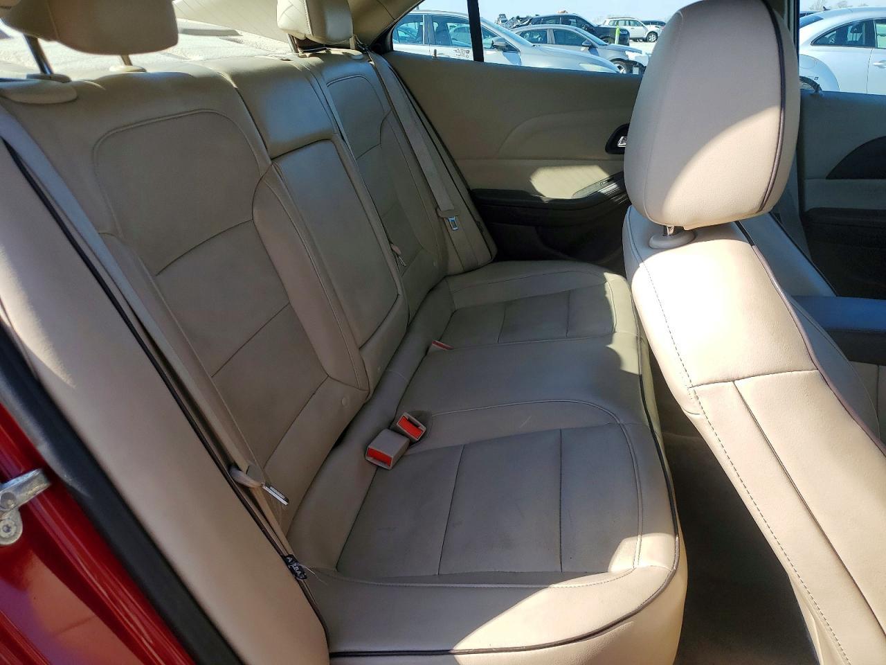 2014 Chevrolet Malibu 2Lt - zdjęcie 10