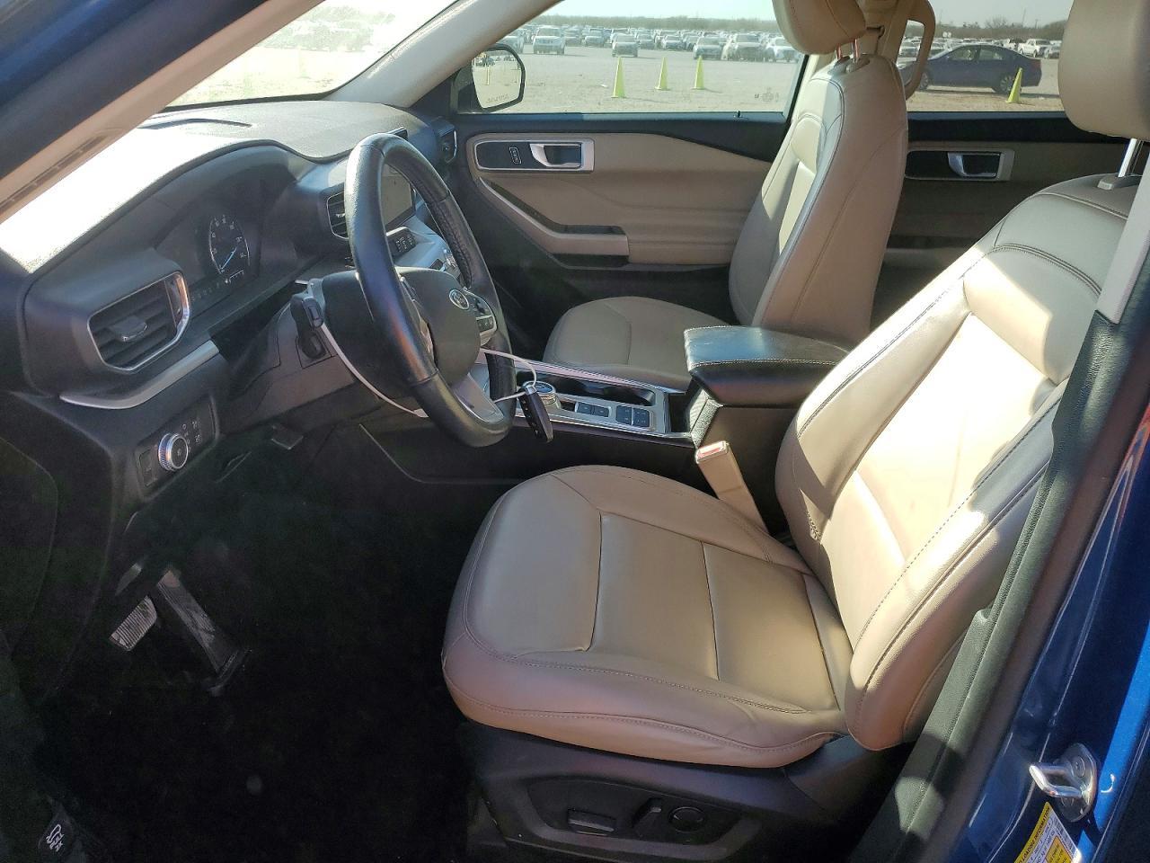 2021 Ford Explorer Xlt - zdjęcie 7