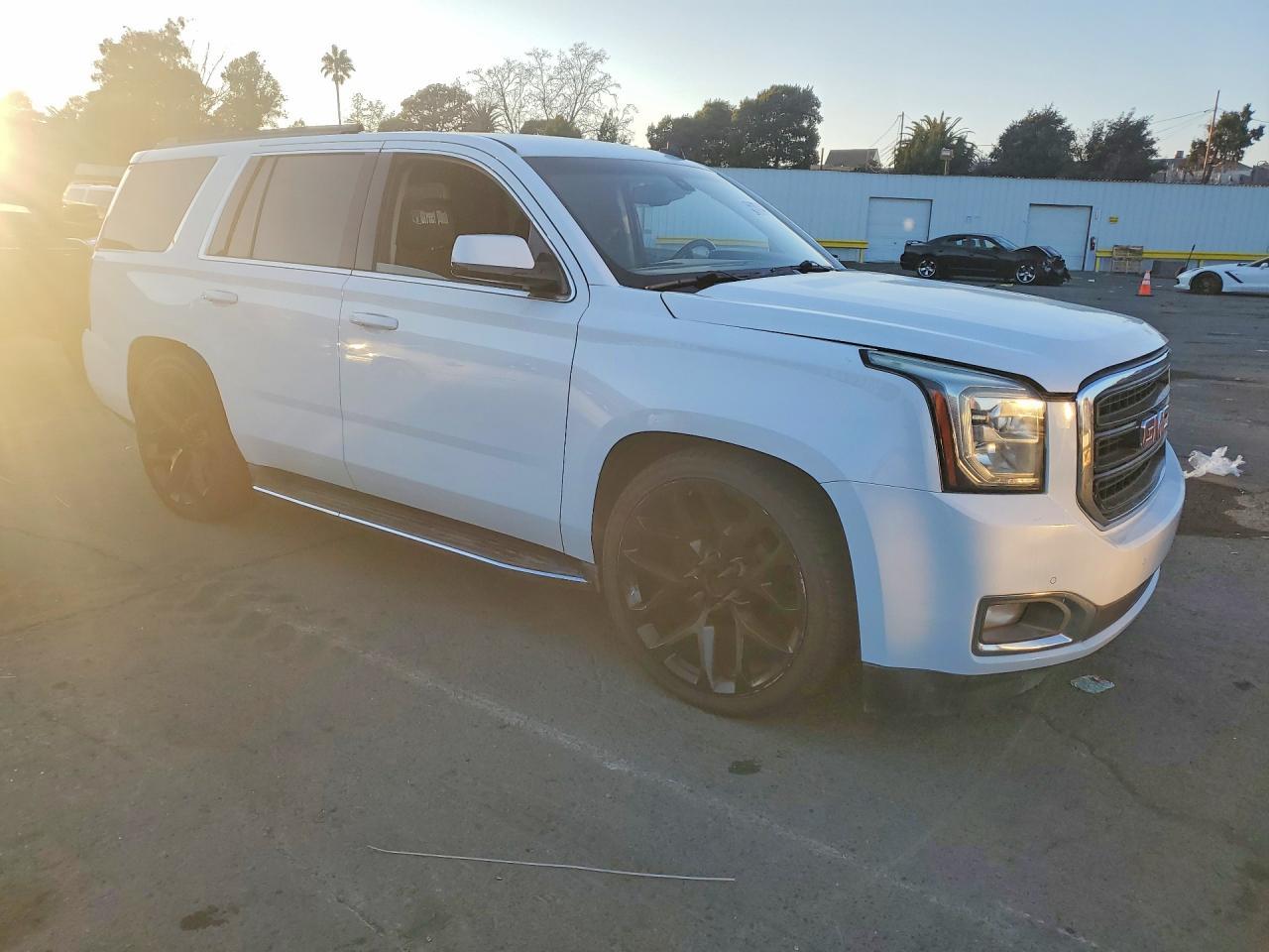 2015 GMC Yukon Sle - zdjęcie 4