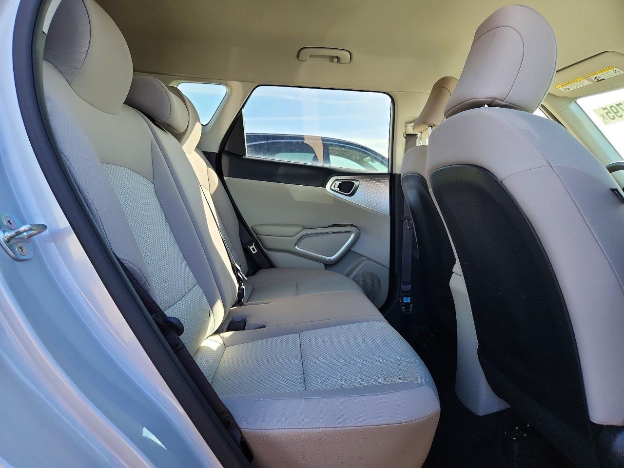 2020 Kia Soul Lx - zdjęcie 11