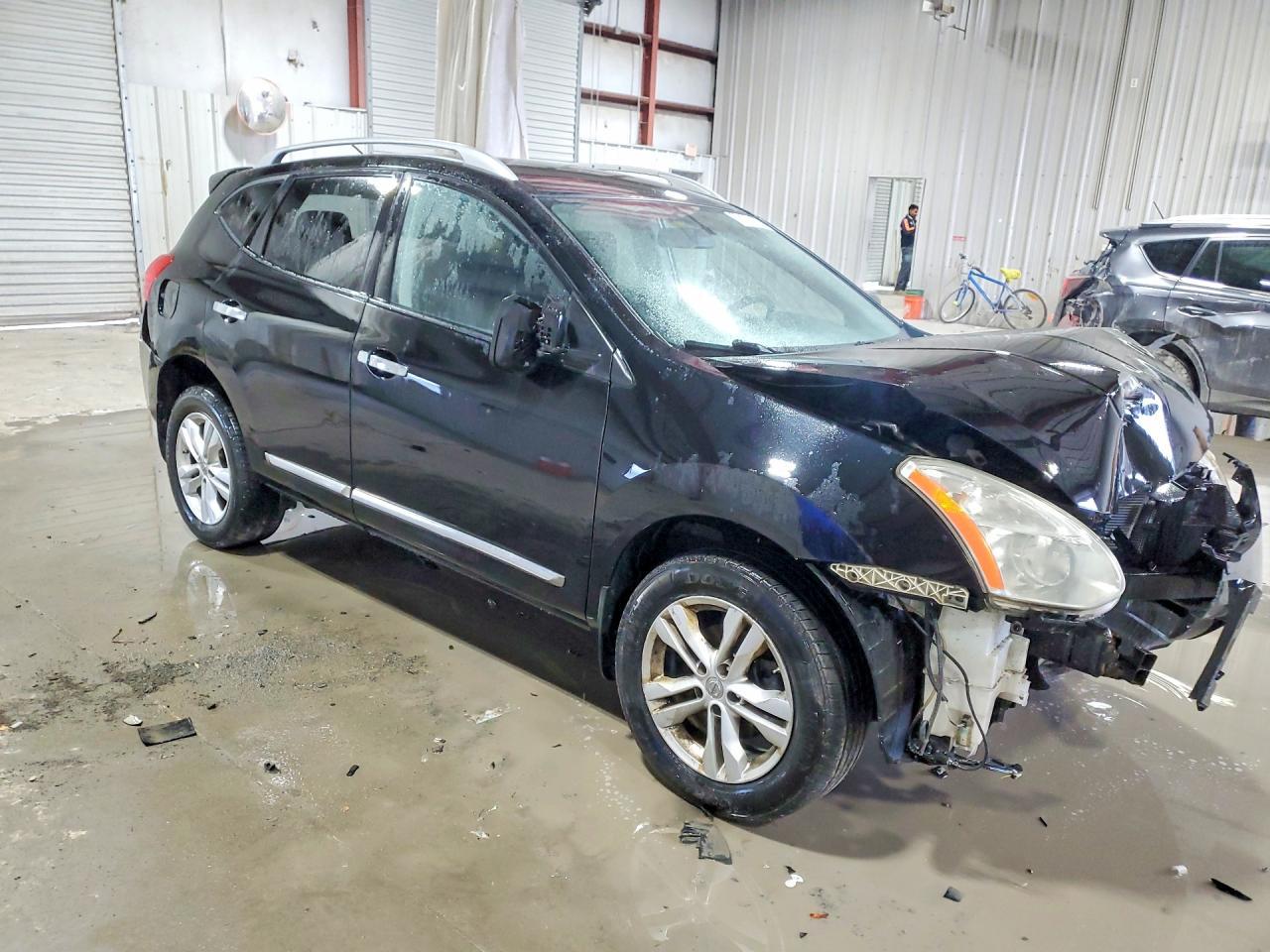 2013 Nissan Rogue S - zdjęcie 4