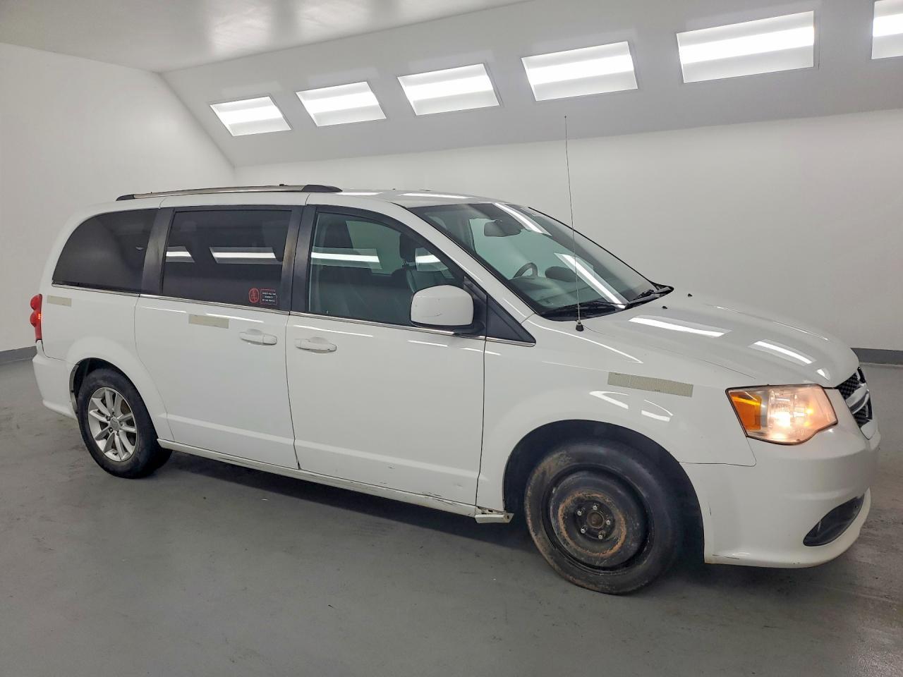 2019 Dodge Grand Caravan Sxt - zdjęcie 4