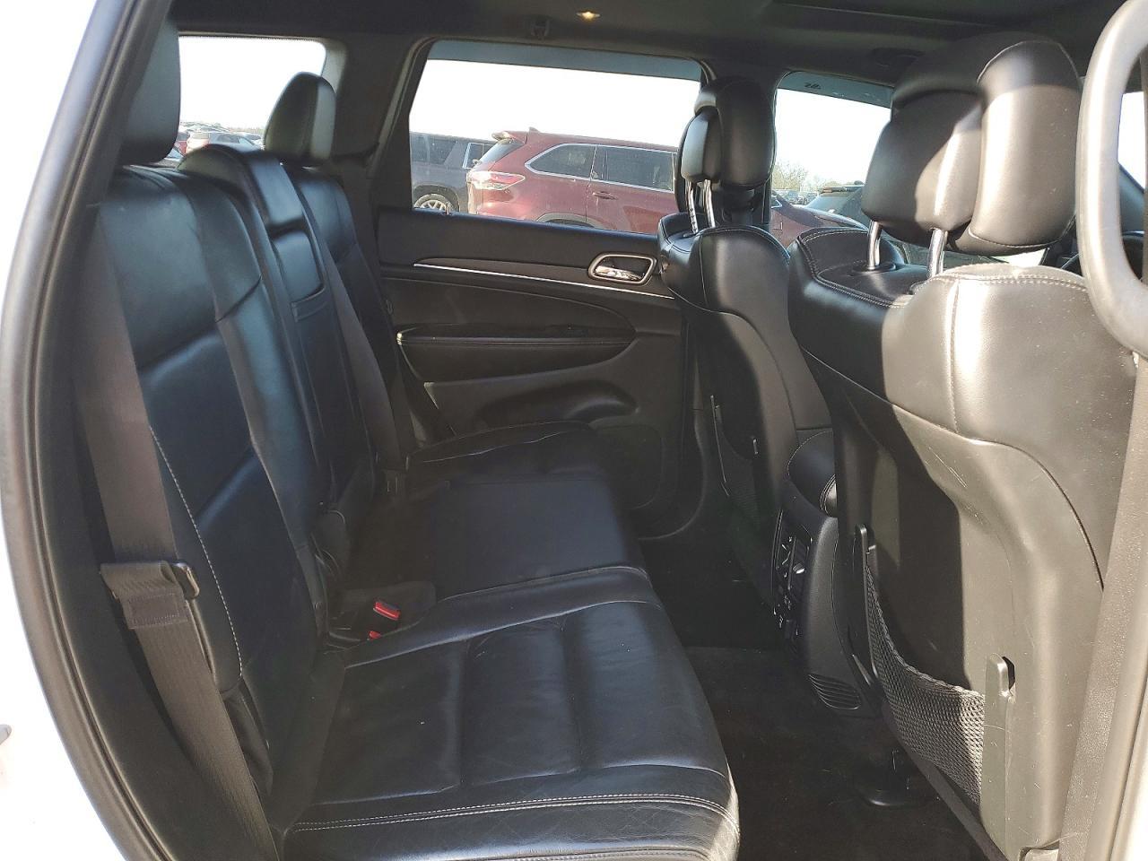 2017 Jeep Grand Cherokee Limited - zdjęcie 11