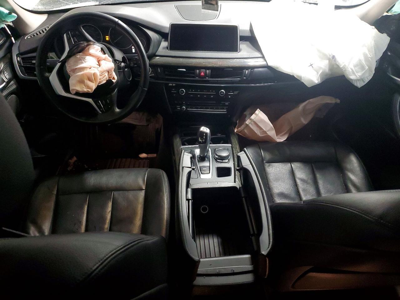 2015 BMW X5 xDrive35I - zdjęcie 8