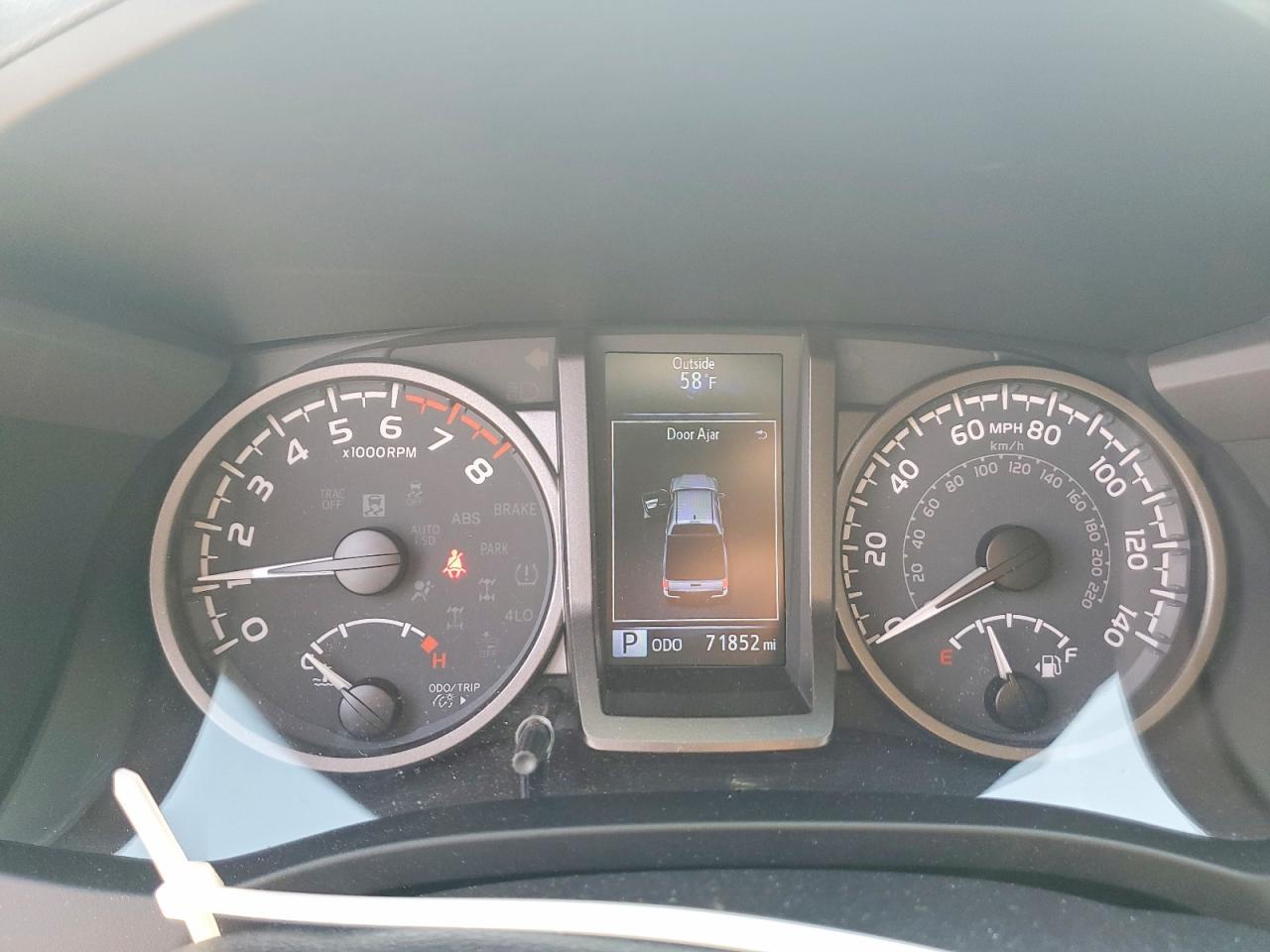 2022 Toyota Tacoma Double Cab - zdjęcie 9