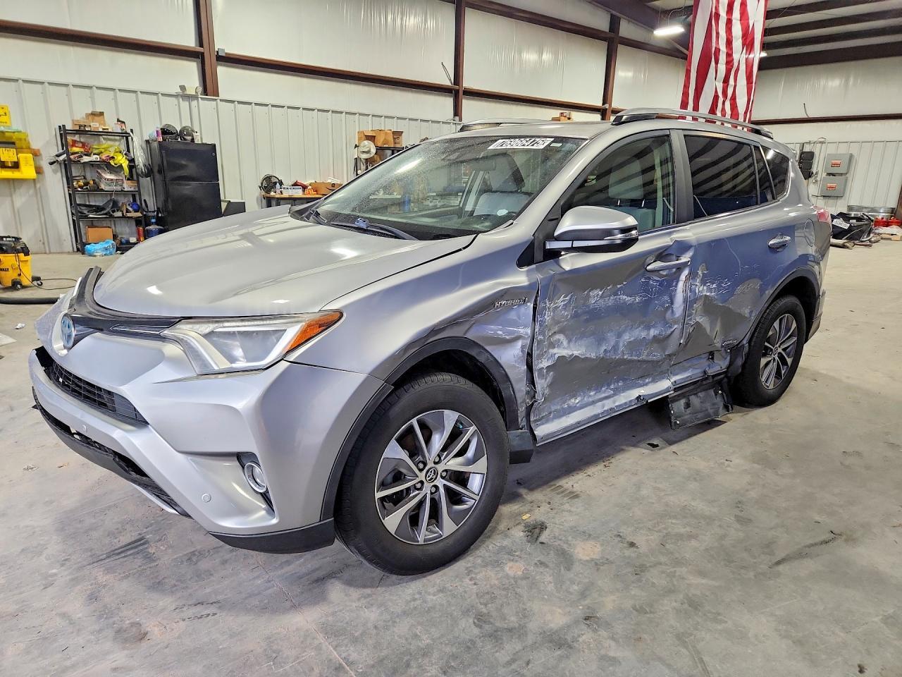 2017 Toyota Rav4 Hv Le - zdjęcie główne