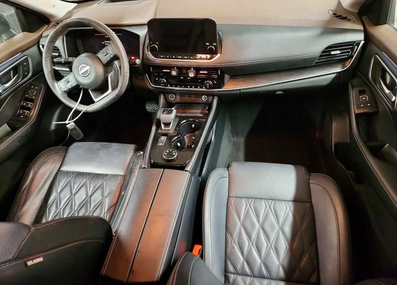 2023 Nissan Rogue Platinum - zdjęcie 8