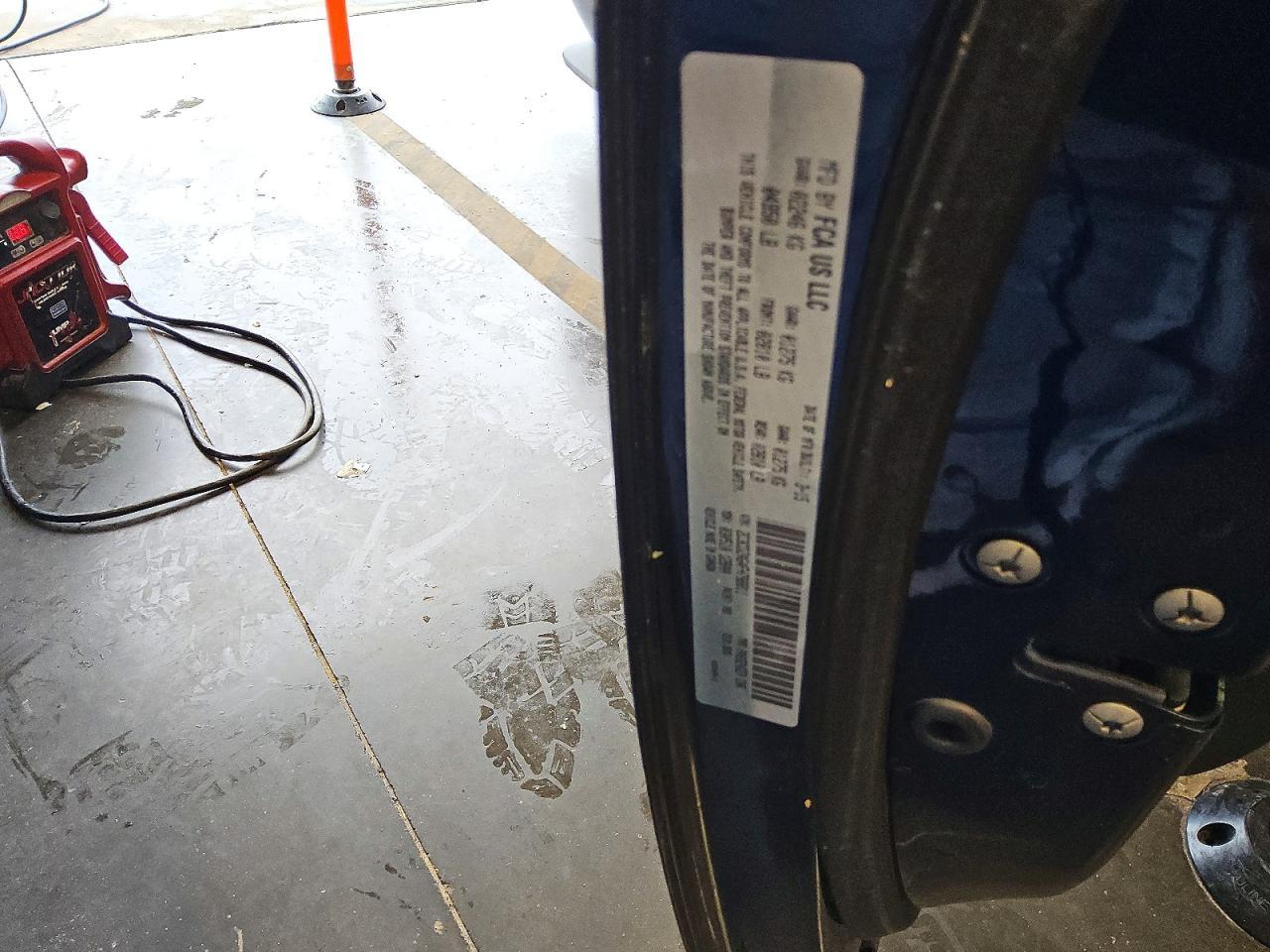 2015 Dodge Challenger Sxt - zdjęcie 12