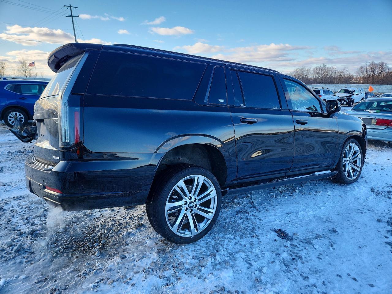 2025 Cadillac Escalade - zdjęcie 3