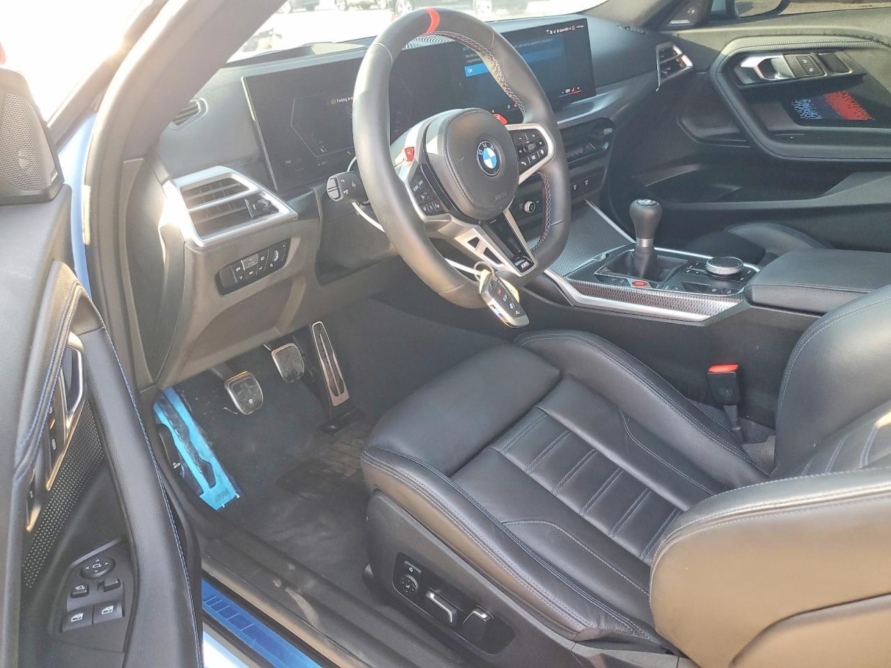 2025 BMW M2 - zdjęcie 8