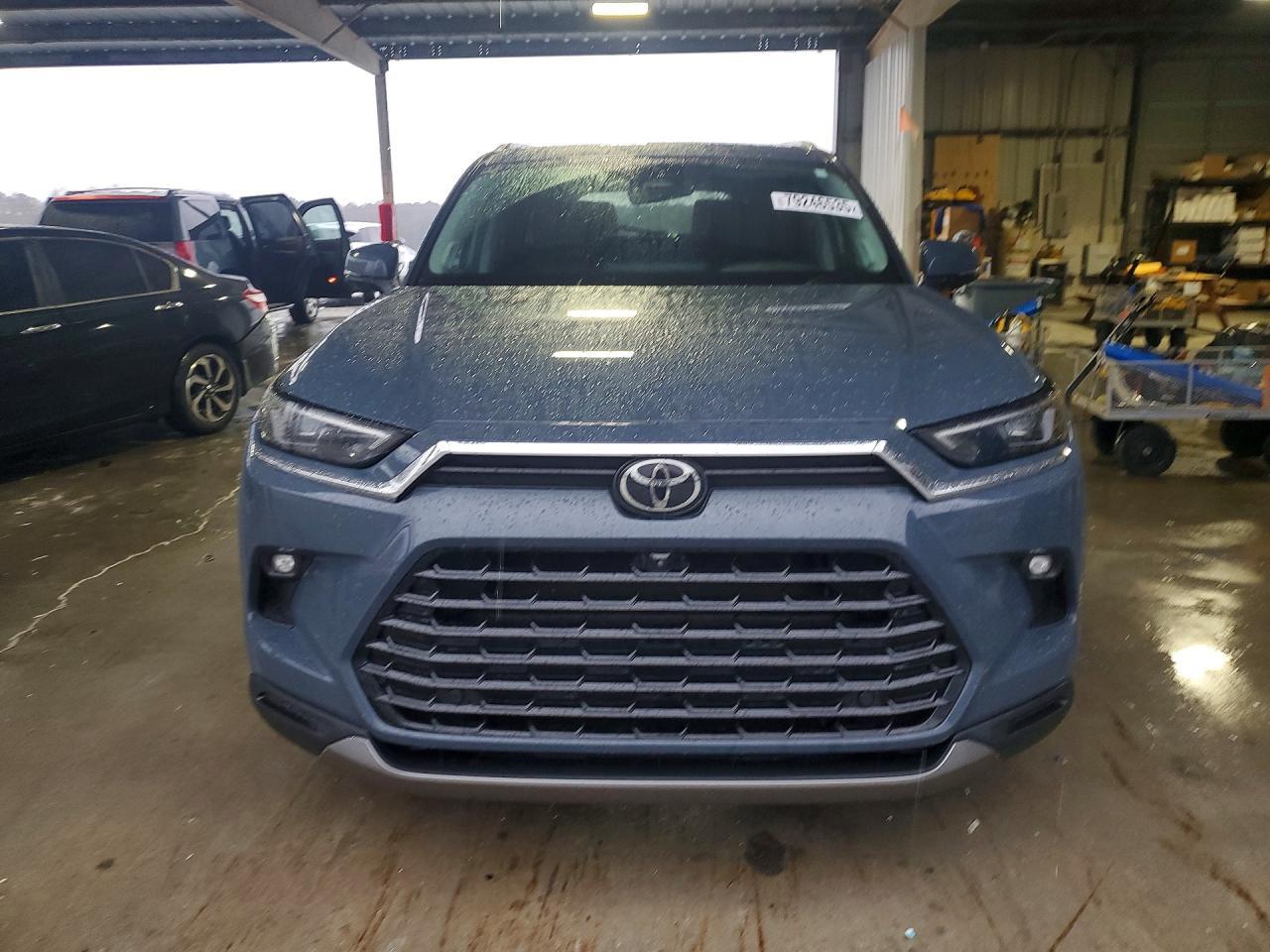 2024 Toyota Grand Highlander Limited - zdjęcie 5