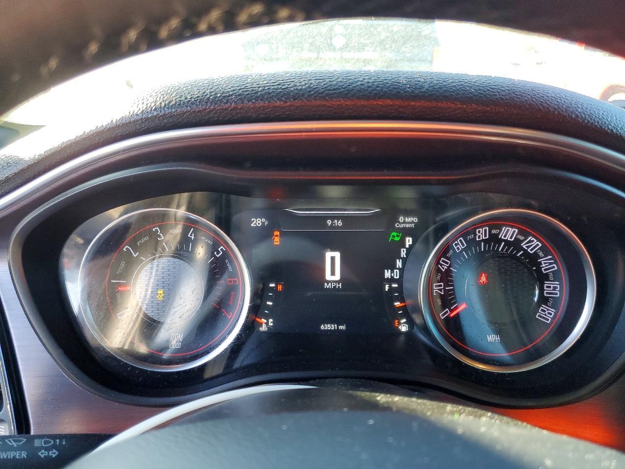 2018 Dodge Challenger R - zdjęcie 9