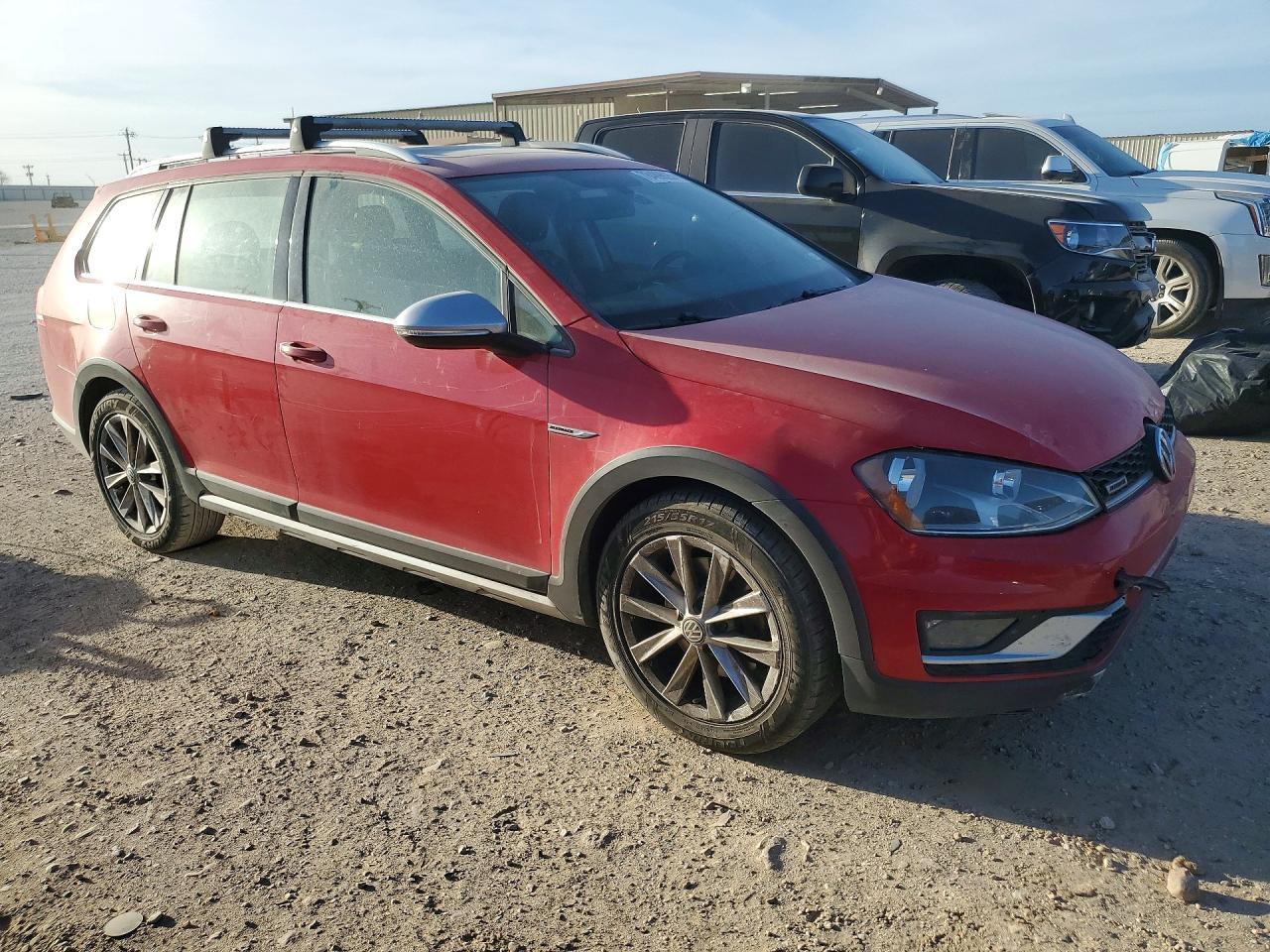2017 Volkswagen Golf Alltrack S - zdjęcie 4