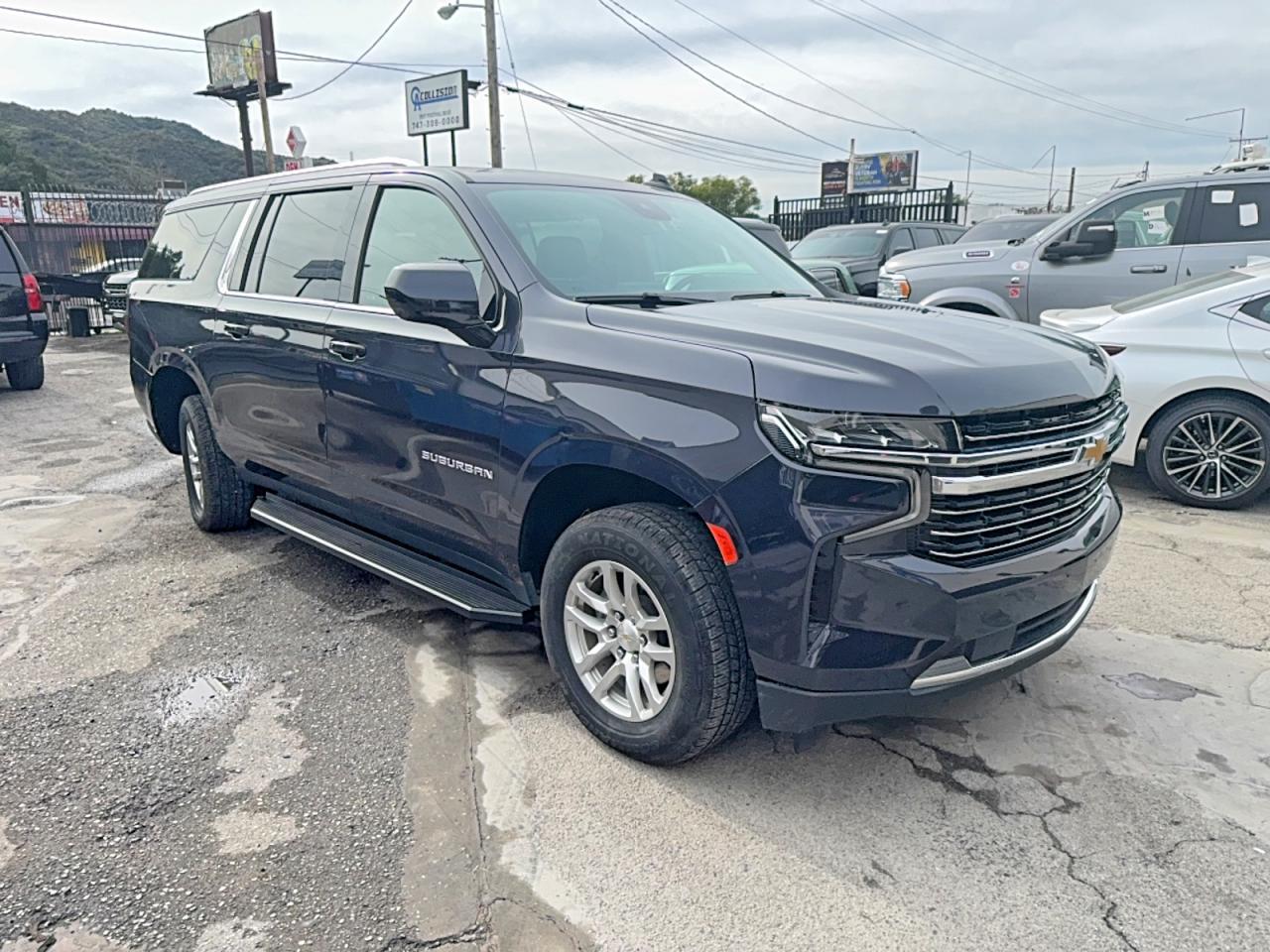 2024 Chevrolet Suburban K1500 Lt - zdjęcie główne