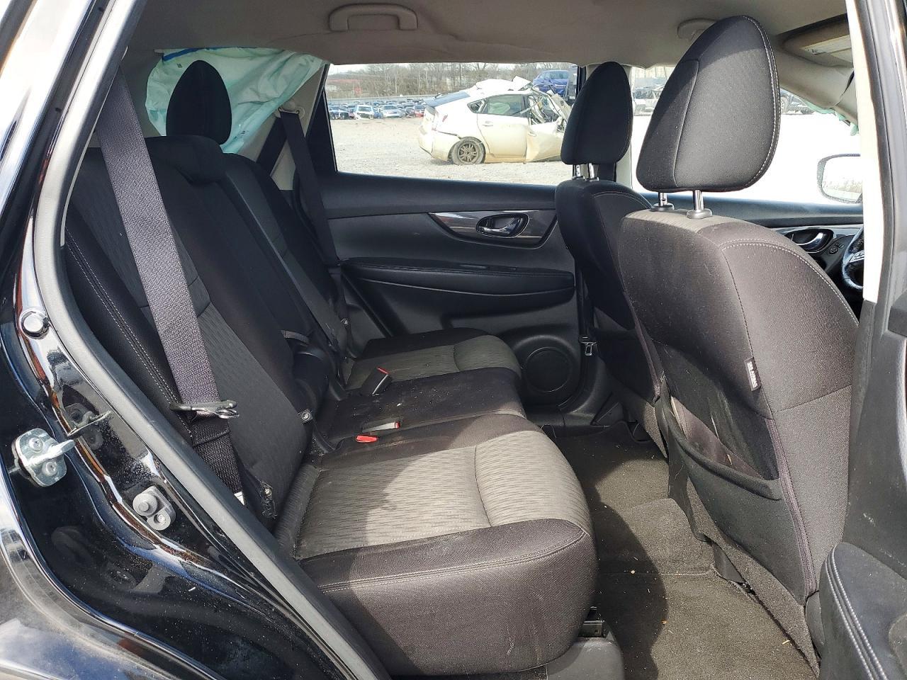 2020 Nissan Rogue S - zdjęcie 11