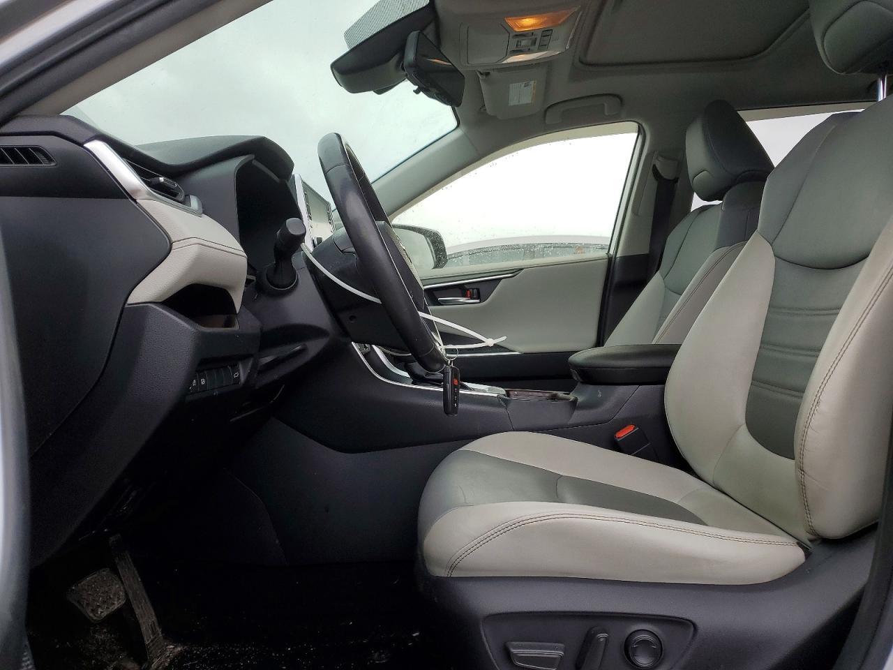 2019 Toyota Rav4 Limited - zdjęcie 7