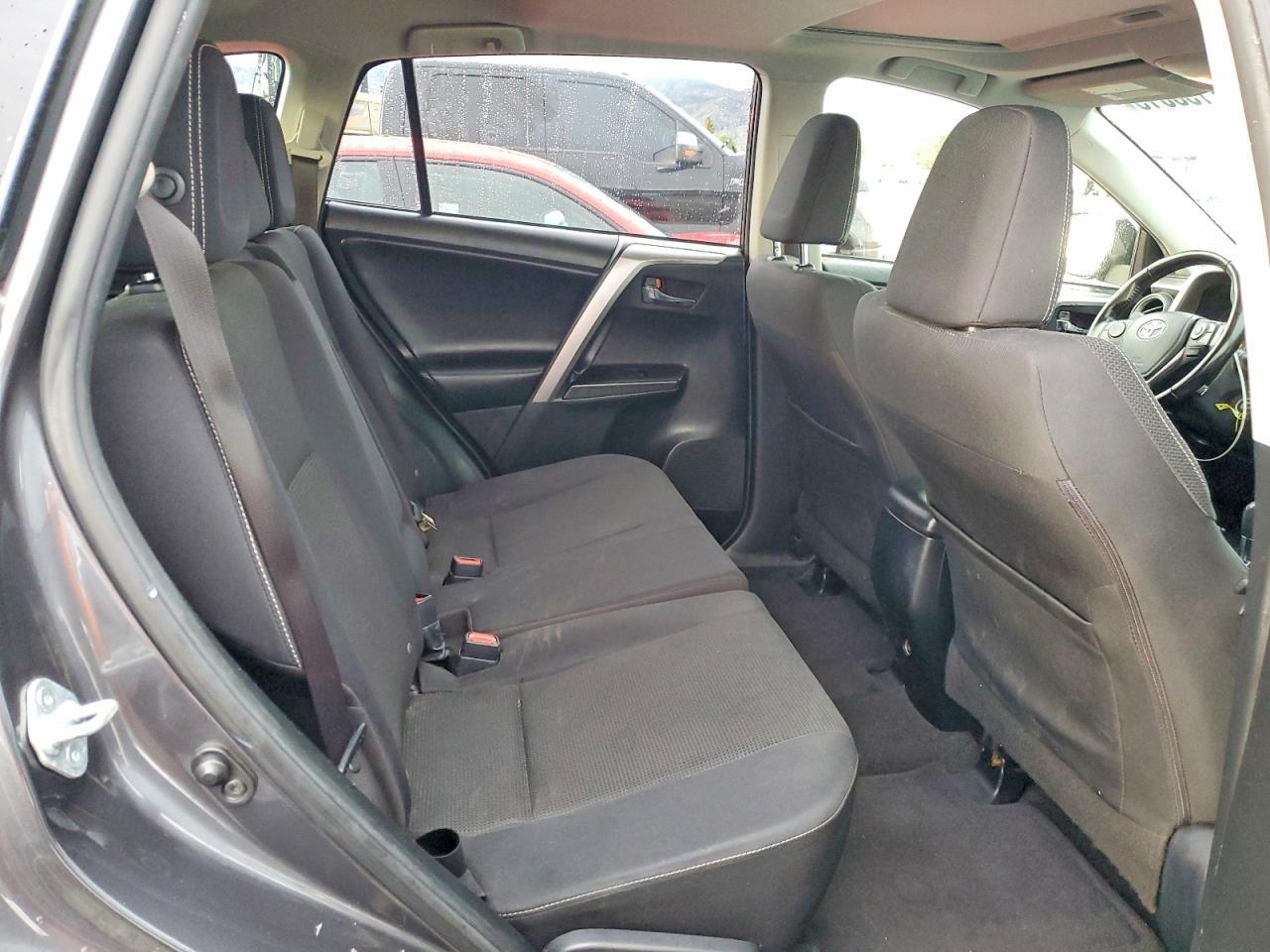2017 Toyota Rav4 Xle - zdjęcie 11