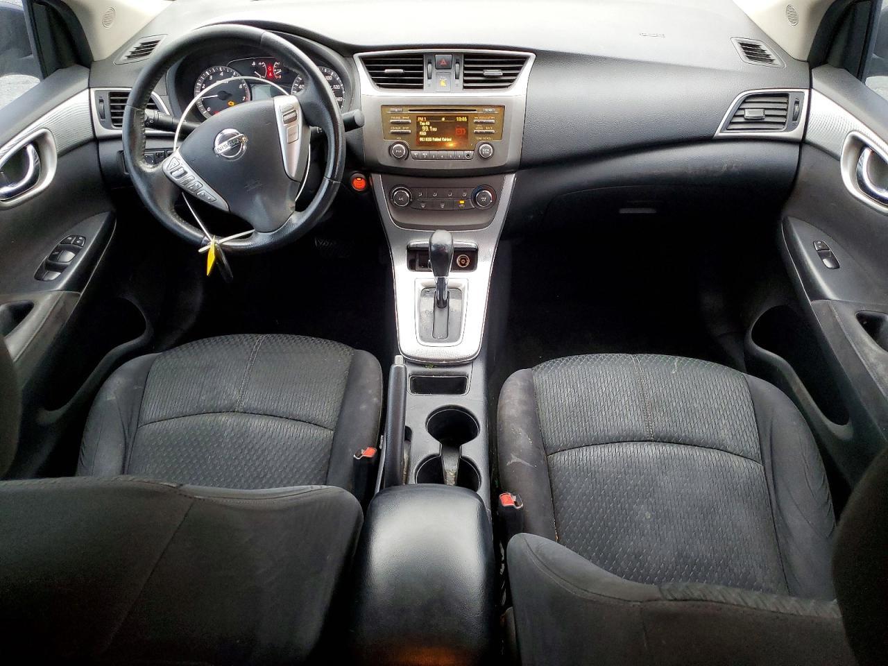 2014 Nissan Sentra S - zdjęcie 8