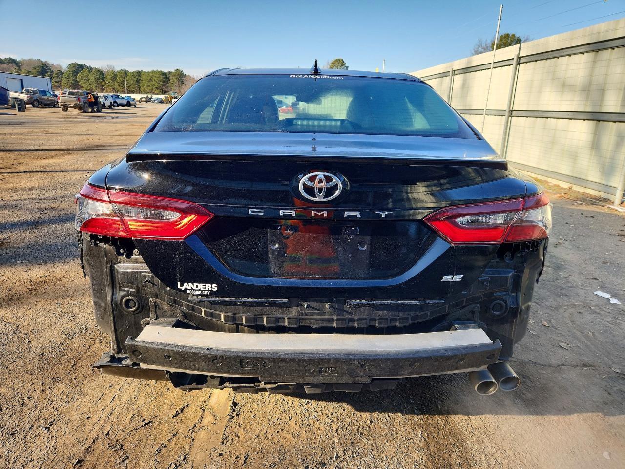 2023 Toyota Camry Se - zdjęcie 6