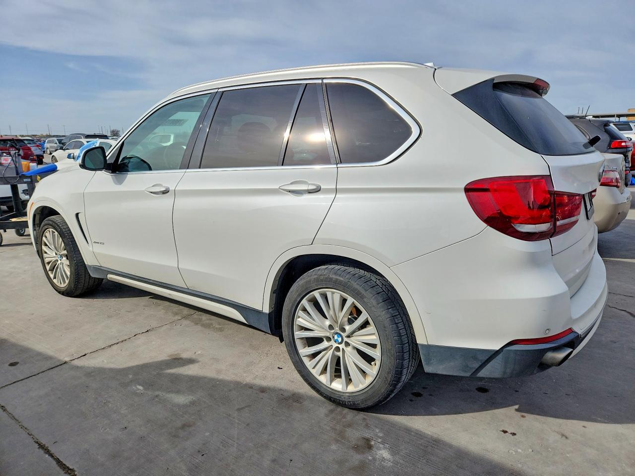 2016 BMW X5 xDrive35I Luxury - zdjęcie 2