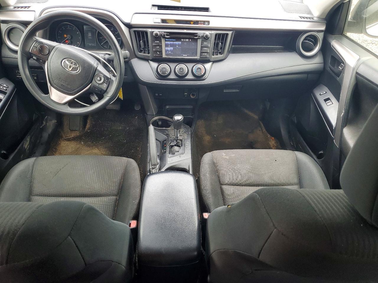 2017 Toyota Rav4 Le - zdjęcie 8