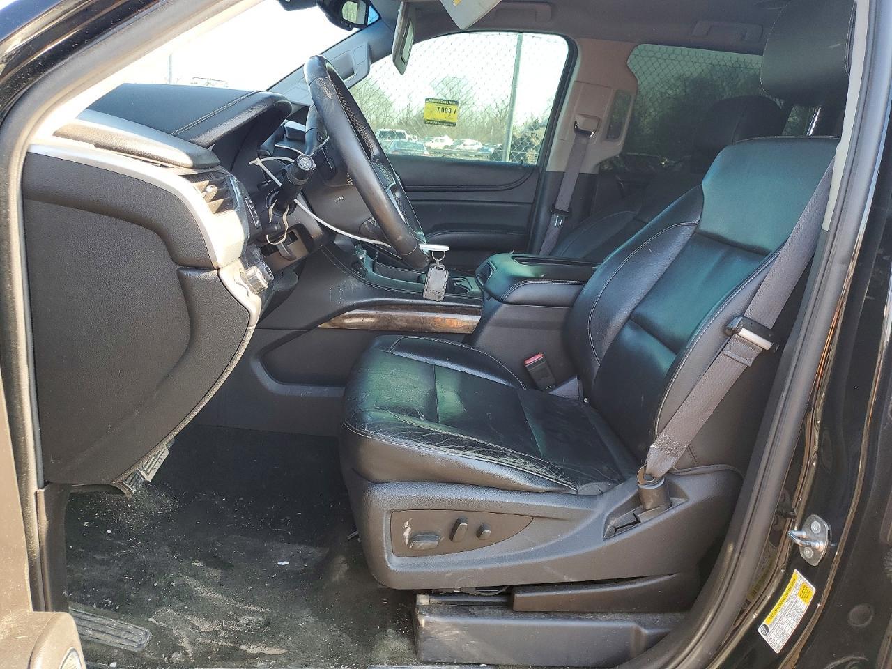 2016 Chevrolet Suburban K1500 Lt - zdjęcie 7