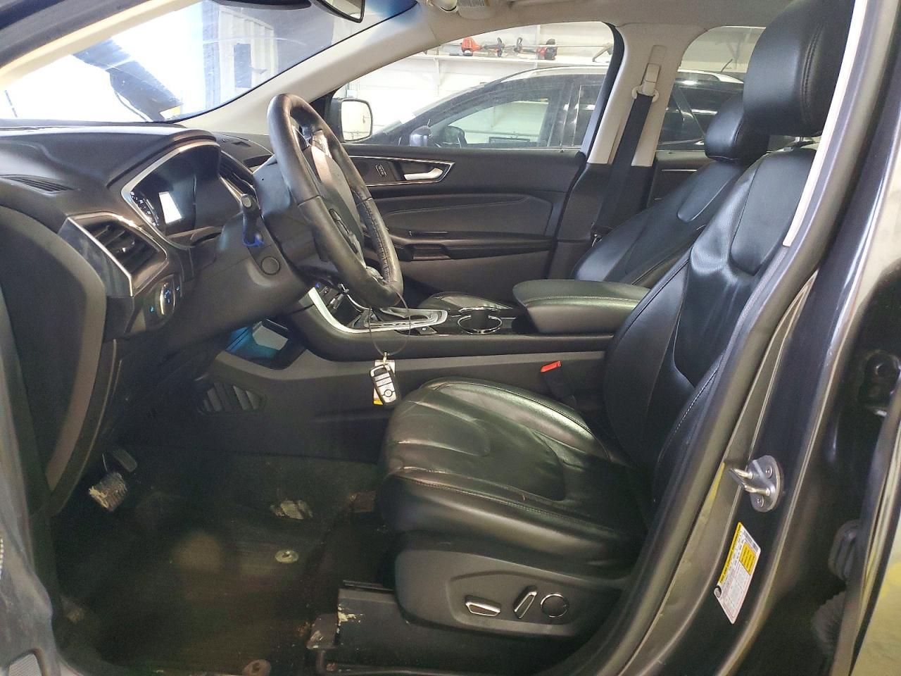 2018 Ford Edge Titanium - zdjęcie 7