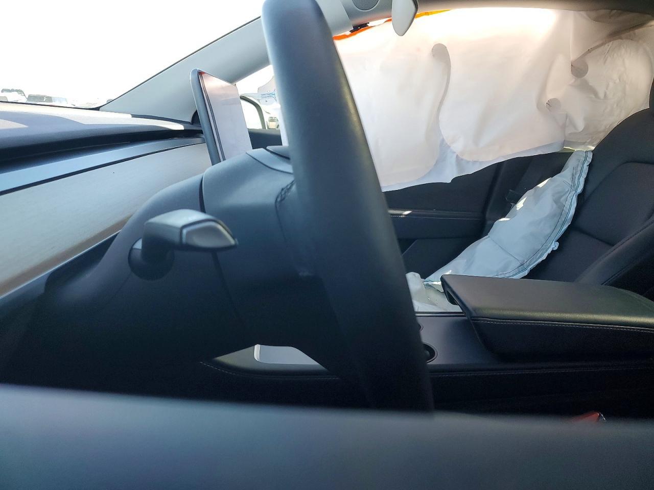 2022 Tesla Model Y - zdjęcie 9