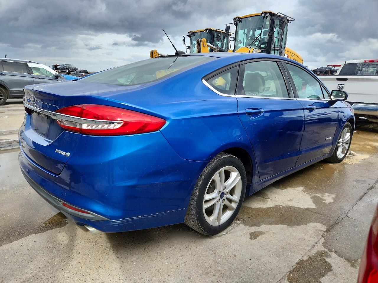2018 Ford Fusion S Hybrid - zdjęcie 3