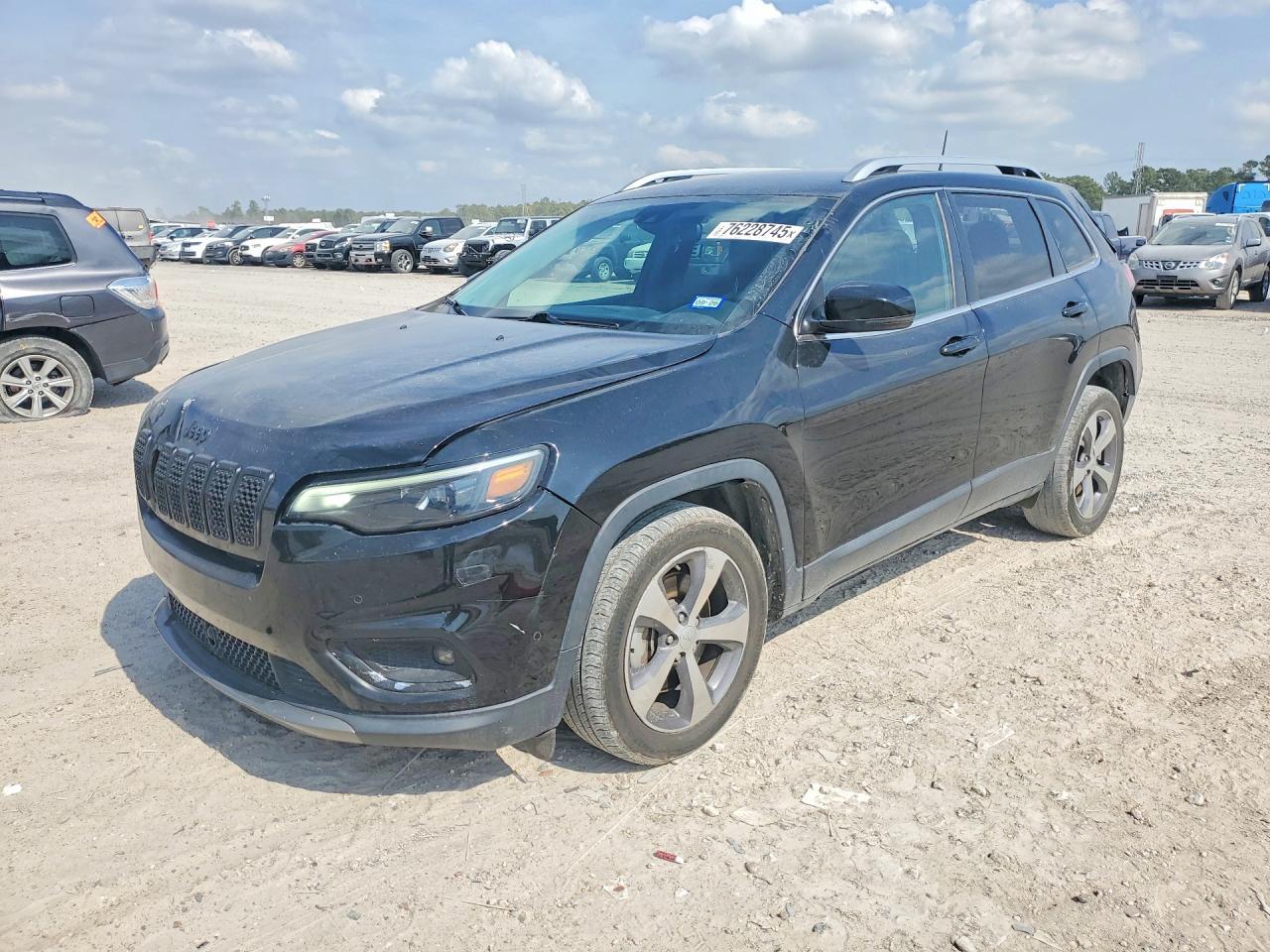 2019 Jeep Cherokee Limited - zdjęcie główne